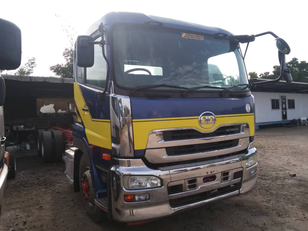NISSAN CD5 (10 TYRES) (EURO 5) CHASSIS & CAB