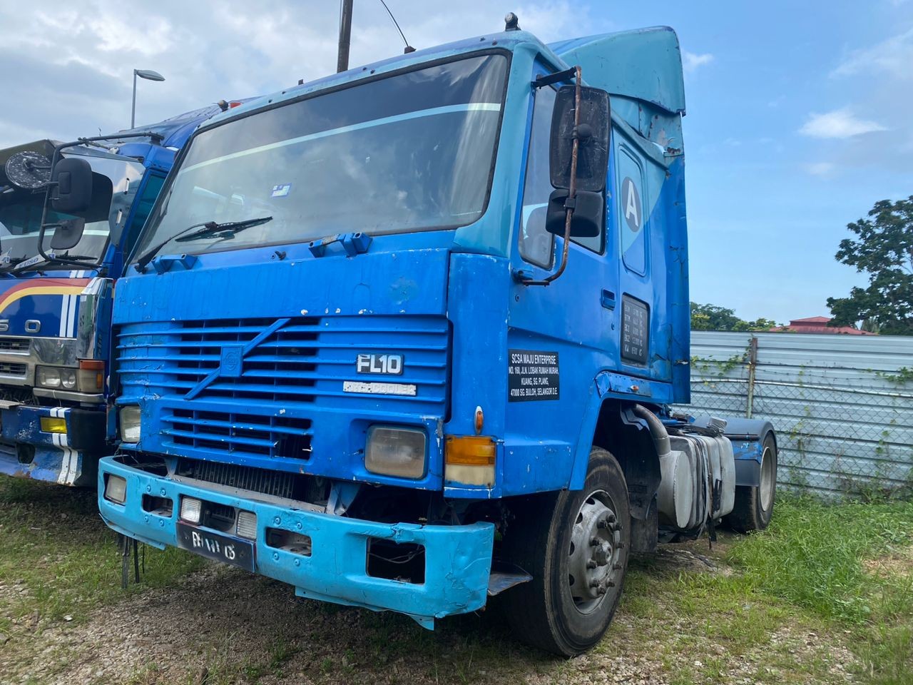 2004 VOLVO FL10 (4X2) TRACTOR UNIT