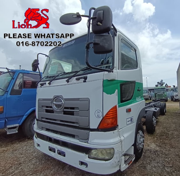 HINO FW1 (12TYRES) (EURO 4) CHASIS & CAB