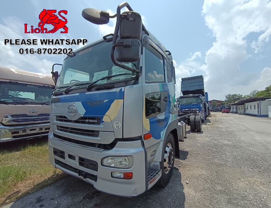 NISSAN CD5 (6TYRES) (EURO 4) CHASIS & CAB
